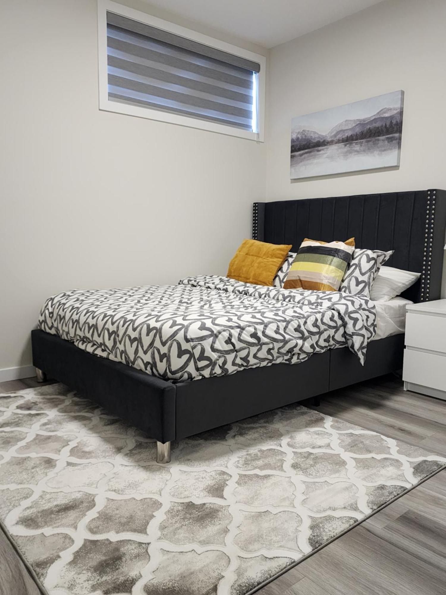 Trendy 2-Bed Oasis Awaits! Apartment Calgary Luaran gambar