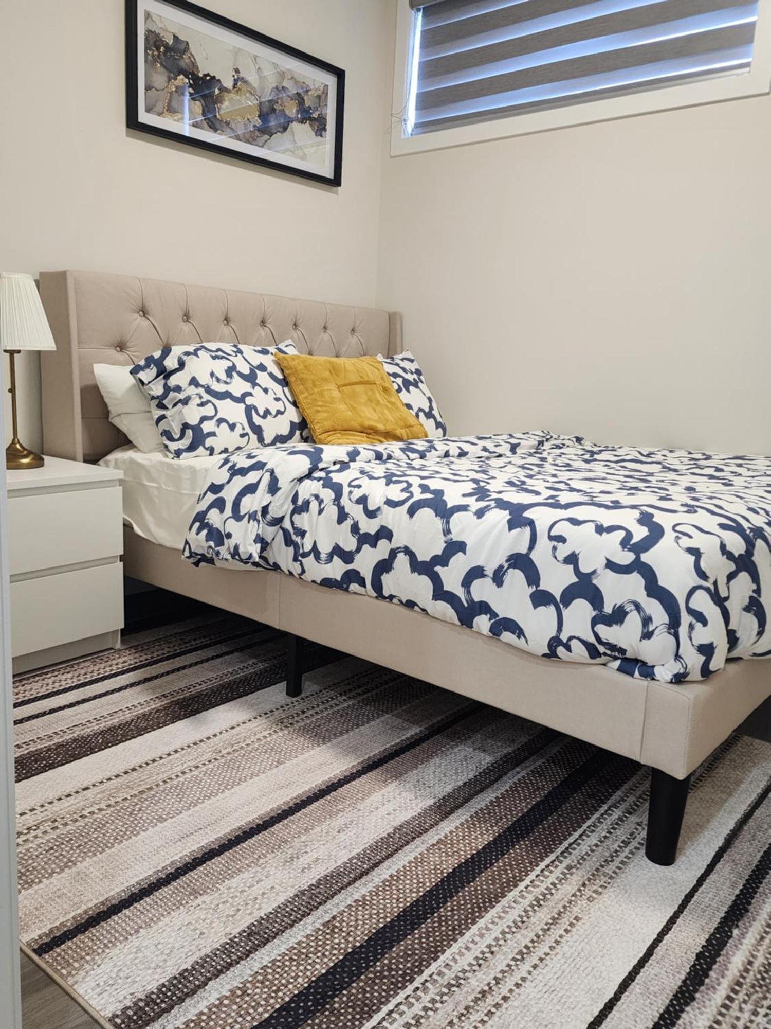 Trendy 2-Bed Oasis Awaits! Apartment Calgary Luaran gambar