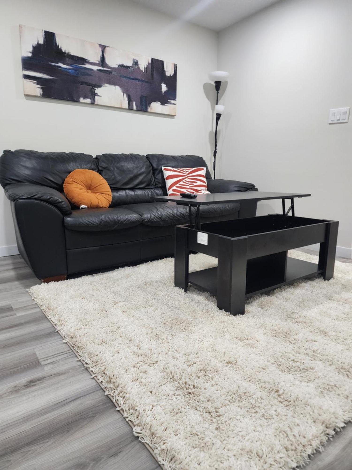 Trendy 2-Bed Oasis Awaits! Apartment Calgary Luaran gambar