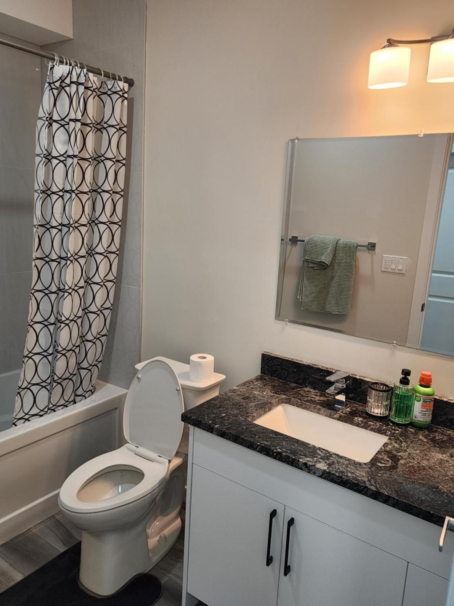 Trendy 2-Bed Oasis Awaits! Apartment Calgary Luaran gambar